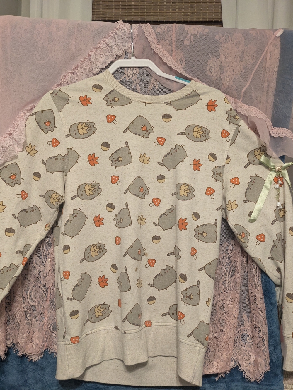 Pusheen Cream Sweatshirt with Gray Cat & Orange Autumn Accents